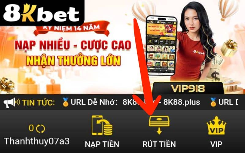 Trên trang chủ bấm vào ô Rút Tiền